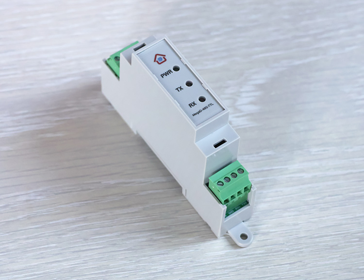������������� ������������ ������ RS-485-TTL �� DIN-�����