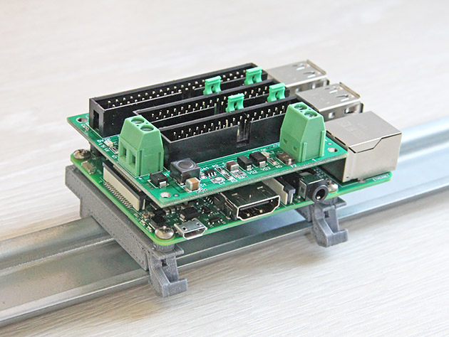 Raspberry Pi DIN-rail mount clips