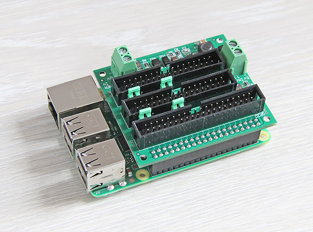 Raspberry Pi с установленным адаптером RPi-MegaD-Adapter