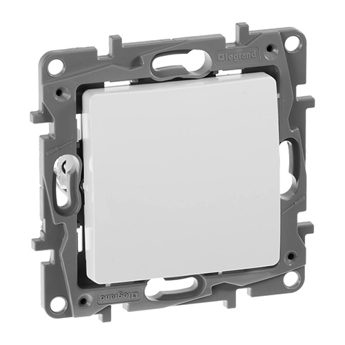 Legrand Etika 1-�� �����������
